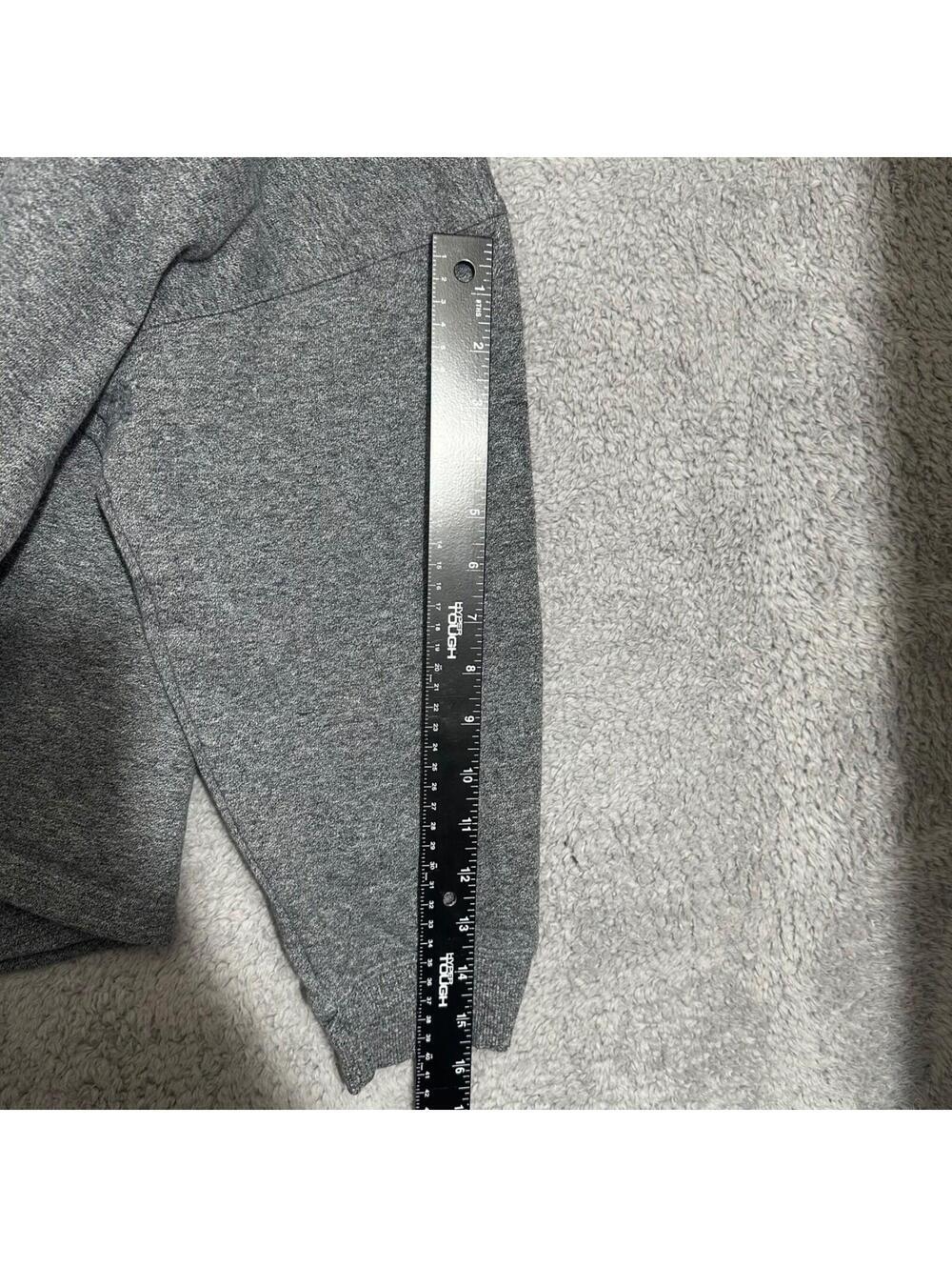 Calvin Klein Sweatshirt Womens XL Gray Logo Pullover Relaxed Cropped Crewneck - Picture 4 of 7